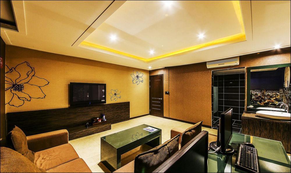 Nice Hotel Uijeongbu Dış mekan fotoğraf