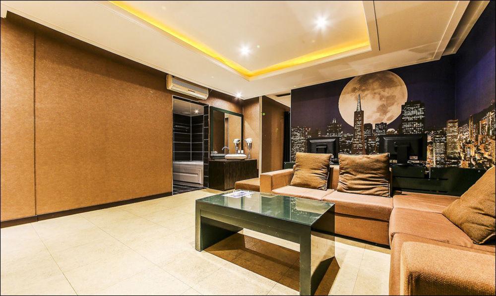 Nice Hotel Uijeongbu Dış mekan fotoğraf